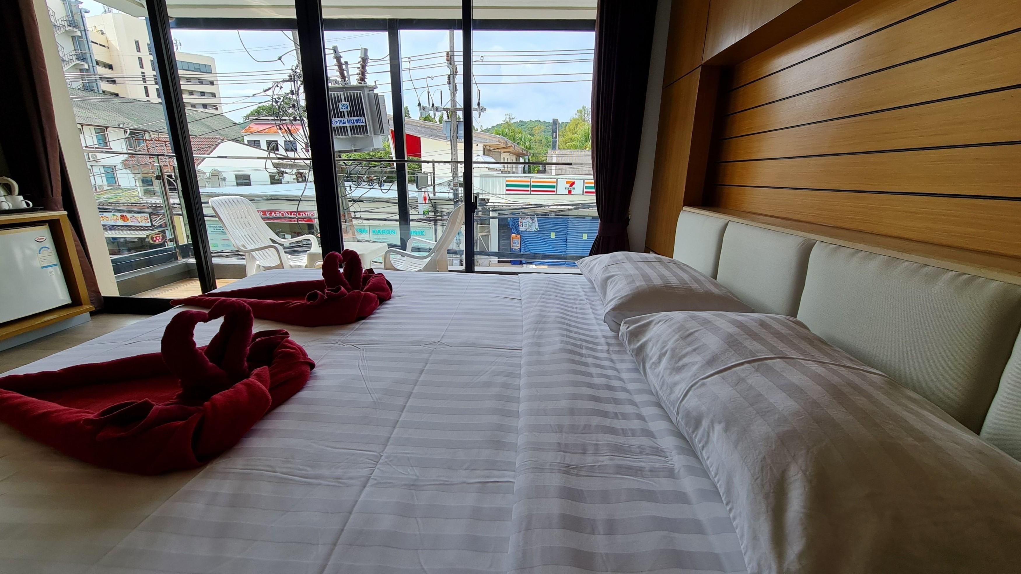 Room Actually Karon Exterior foto