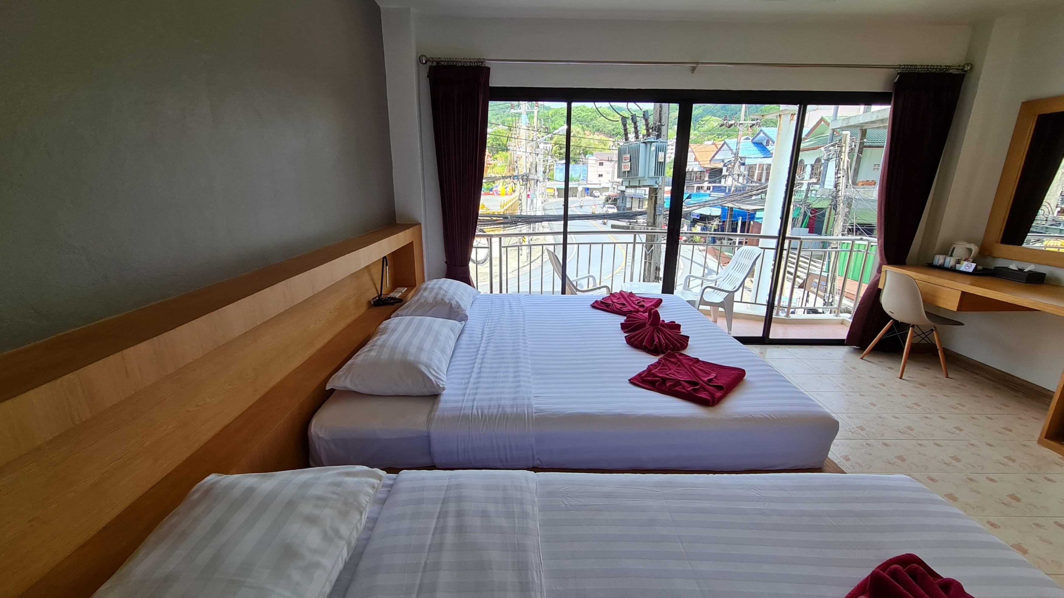 Room Actually Karon Exterior foto