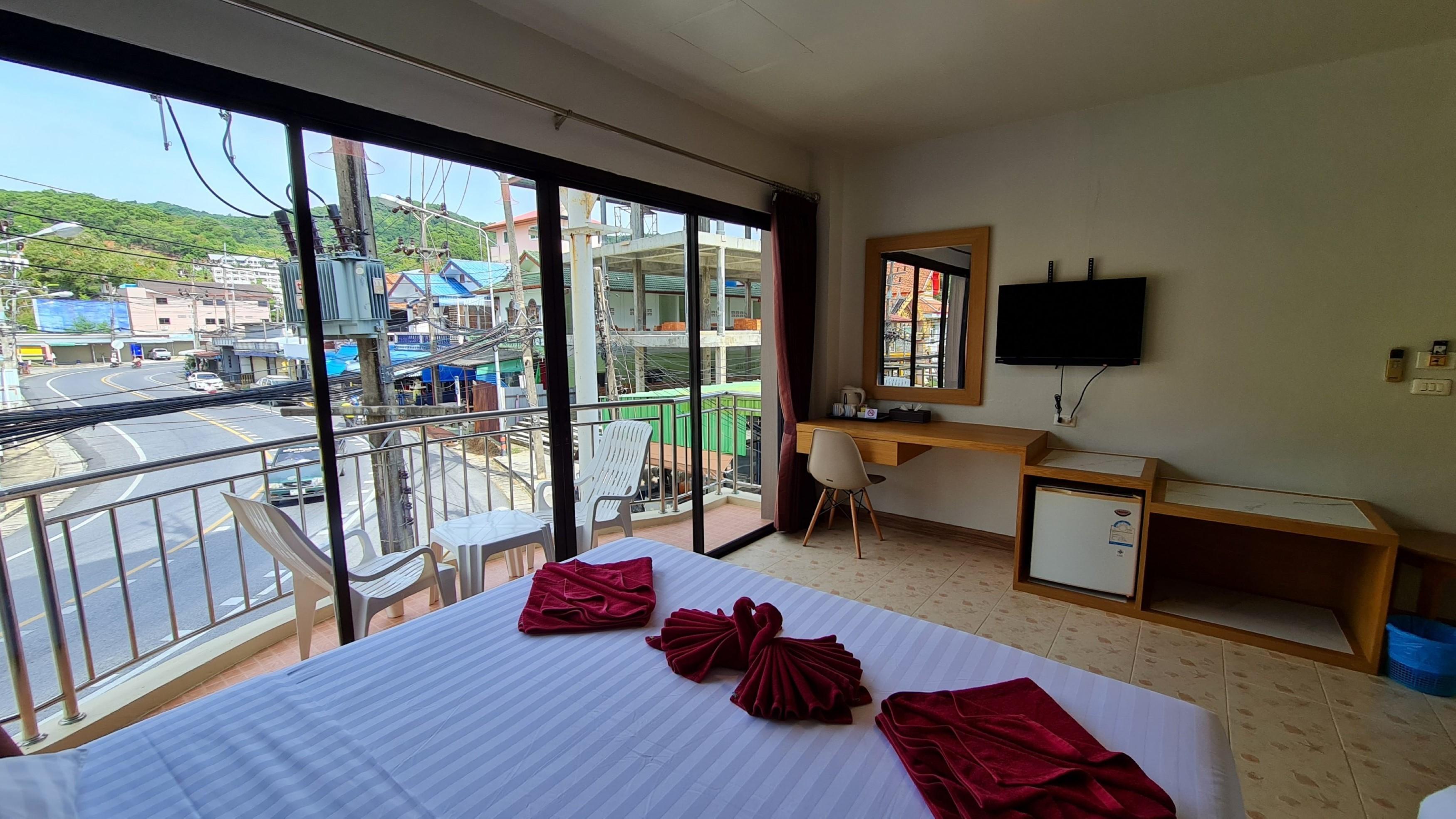 Room Actually Karon Exterior foto